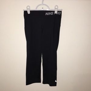 Nike Pro Crop Spandex Leggings